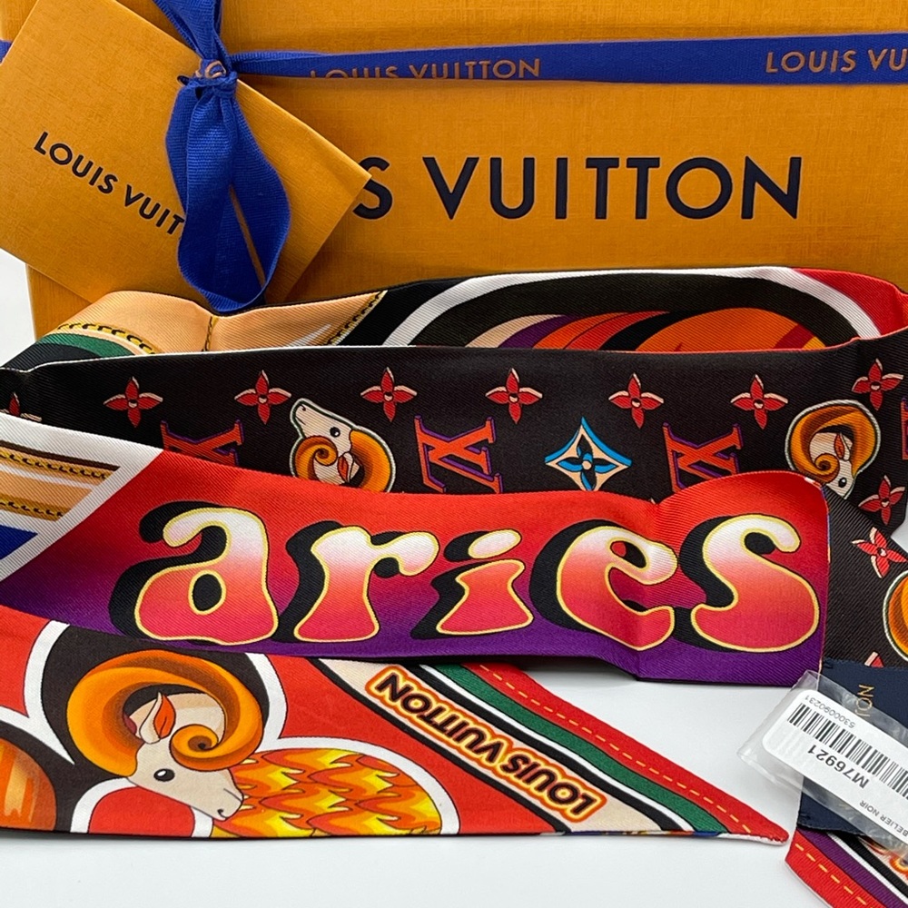 Louis Vuitton Astro Aries BB Bandeau Twilly Scarf ♈️